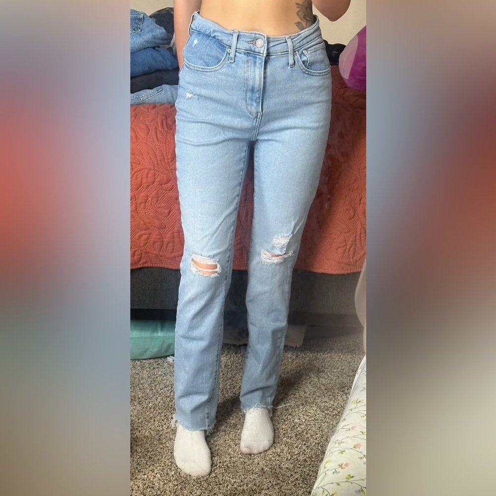 Levi’s High Rise Straight Jeans